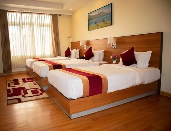 Deluxe Üç Kişilik Oda, 3 Tek Kişilik Yatak