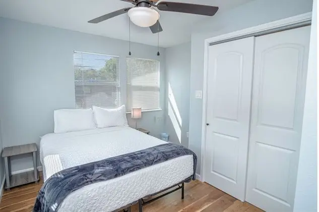 Ev (6 Bedrooms)