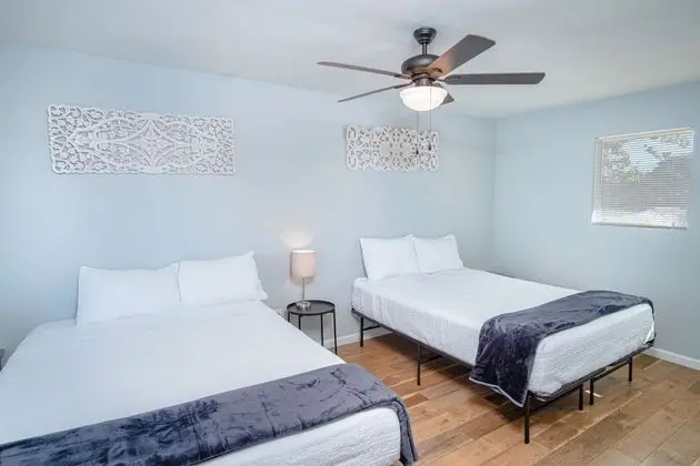 Ev (6 Bedrooms)