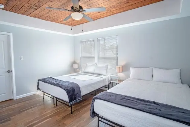 Ev (6 Bedrooms)