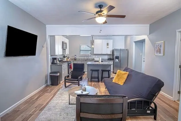 Ev (6 Bedrooms)