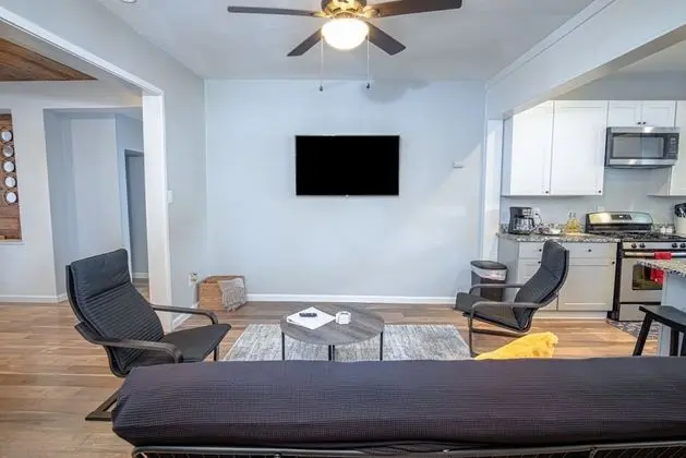 Ev (6 Bedrooms)