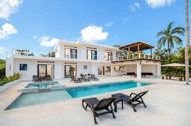 Villa, 5 Yatak Odası, Sigara İçilebilir, Sıcak Su Havuzu