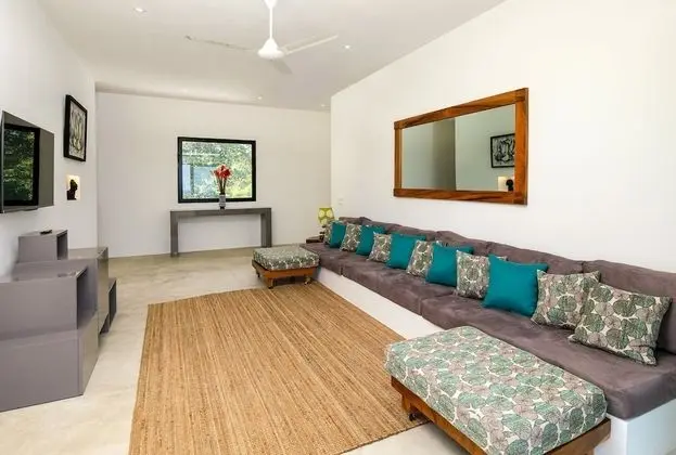 Villa, 5 Yatak Odası, Sigara İçilebilir, Sıcak Su Havuzu