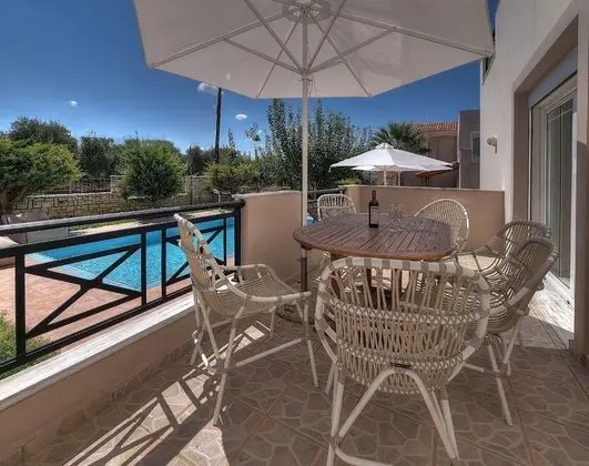 Villa, Sigara İçilebilir