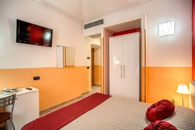 Economy Tek Büyük Yataklı Oda