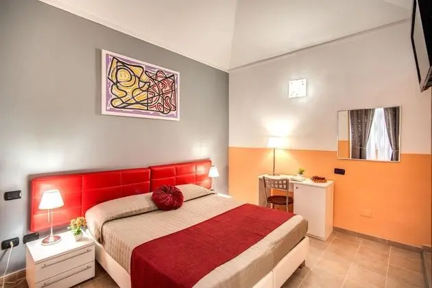 Economy Tek Büyük Yataklı Oda