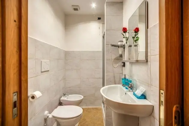 Economy Tek Büyük Yataklı Oda