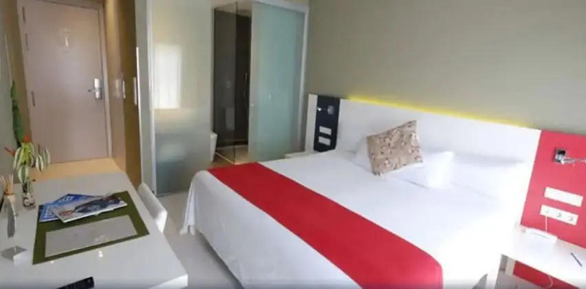 Standard Tek Büyük Yataklı Oda