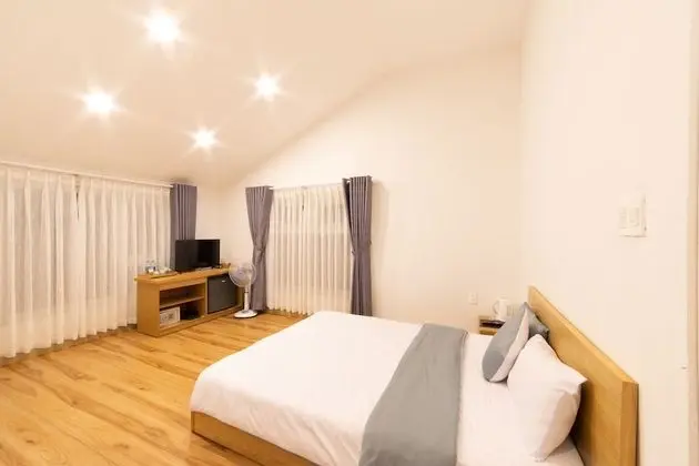 Deluxe Tek Büyük veya İki Ayrı Yataklı Oda
