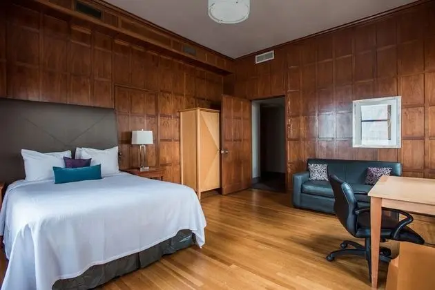 Deluxe Oda, 1 Büyük (Queen) Boy Yatak (Parlor)
