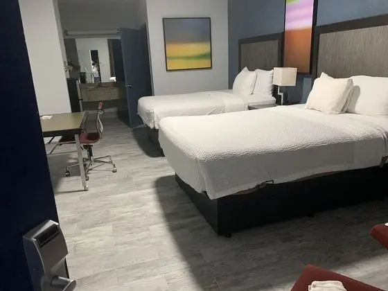 Standard Room, 2 Queen Beds Non-Smoking