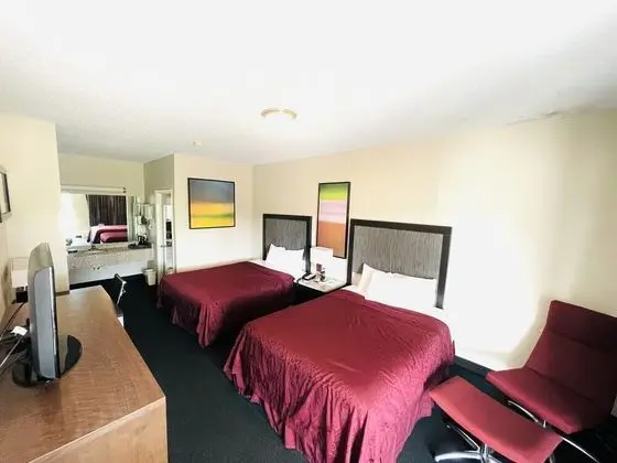 Standard Room, 2 Queen Beds Non-Smoking