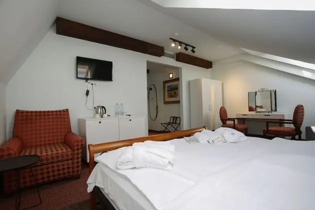Deluxe Tek Büyük Yataklı Oda