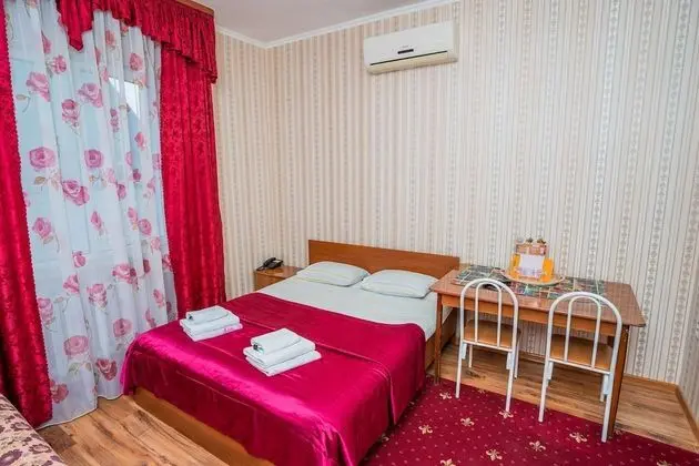 Standard Tek Büyük veya İki Ayrı Yataklı Oda