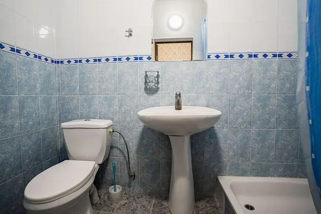 Üç Kişilik Oda