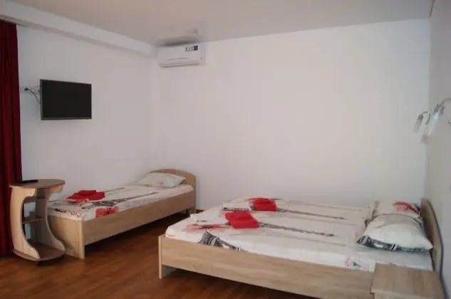 Standard Üç Kişilik Oda