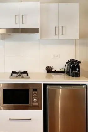 Kulübe, Küçük Mutfak (Self-contained)