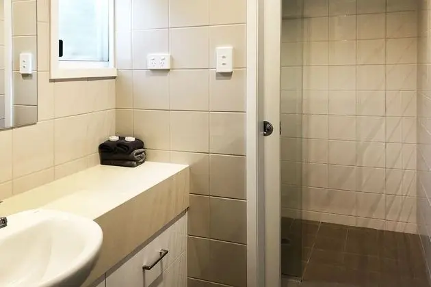 Kulübe, Küçük Mutfak (Self-contained)