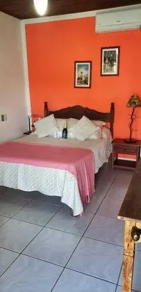 Tek Büyük Yataklı Oda, 1 Çift Kişilik Yatak, Sigara İçilmez