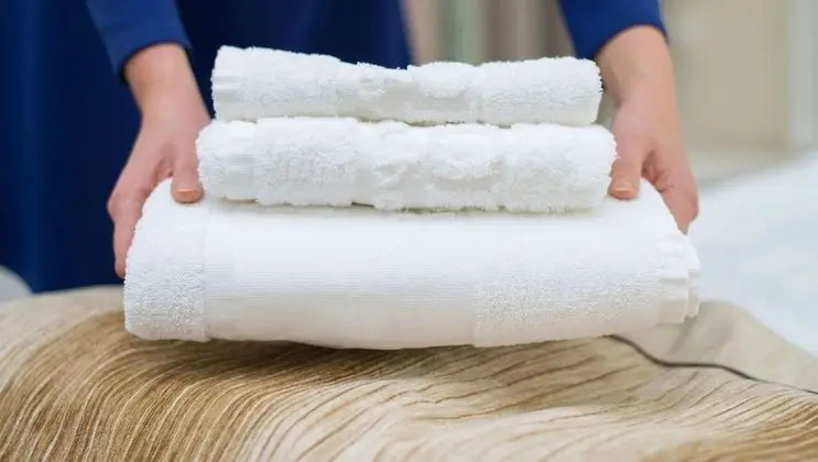 Oda, 2 Büyük (Queen) Boy Yatak, Sigara İçilmez