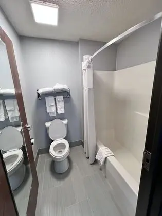 Standard Oda, 2 Büyük (Queen) Boy Yatak, Sigara İçilmez