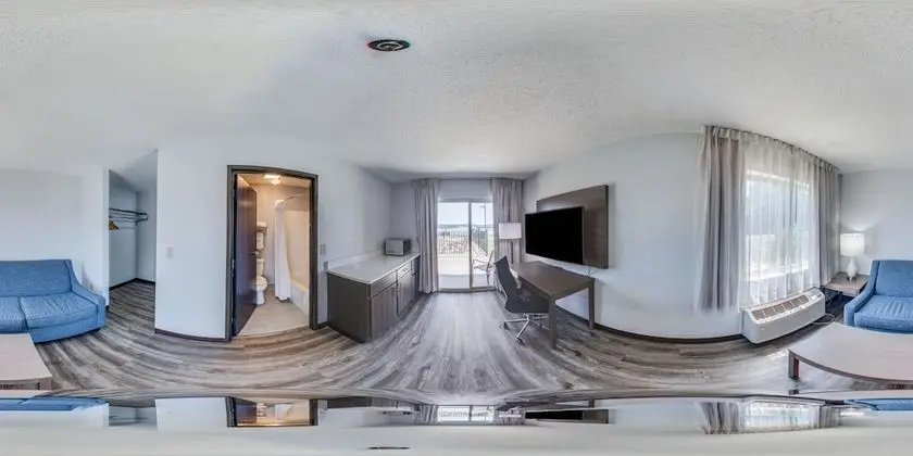 Süit, 1 En Büyük (King) Boy Yatak ve Çekyat, Balkon, Göl Manzaralı (Non Smoking)