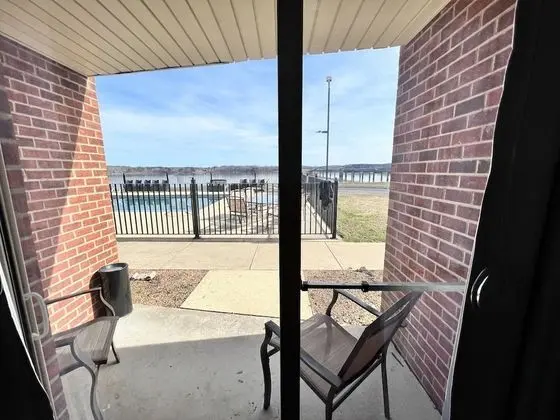 Süit, 1 En Büyük (King) Boy Yatak ve Çekyat, Balkon, Göl Manzaralı (Non Smoking)