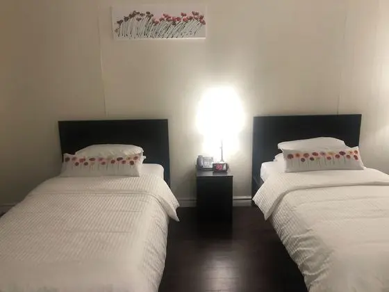 Tek Büyük Yataklı Oda, 2 Tek Kişilik Yatak, Sigara İçilmez, Buzdolabı