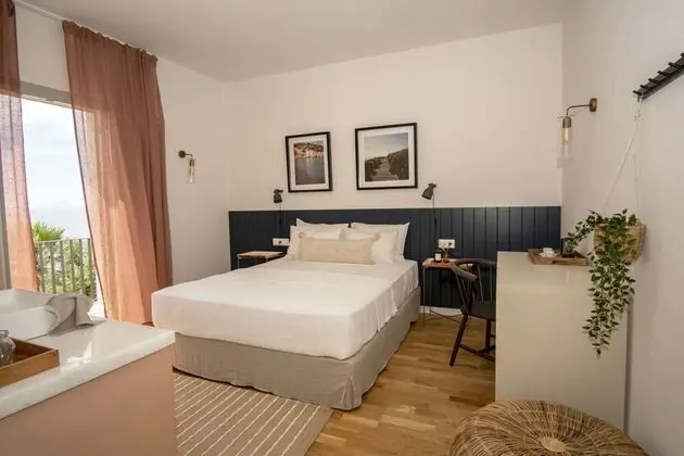 Deluxe Tek Büyük Yataklı Oda, Deniz Manzaralı