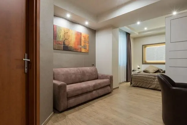 Superior Tek Büyük veya İki Ayrı Yataklı Oda