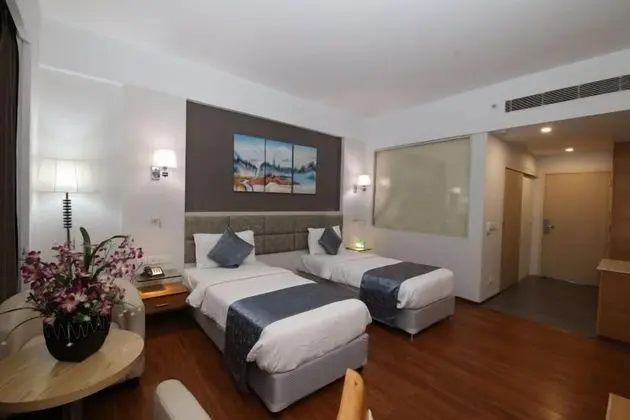 Deluxe Tek Büyük veya İki Ayrı Yataklı Oda