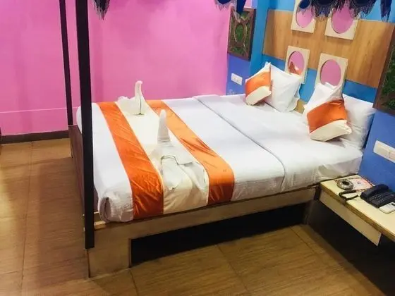 Basic Tek Büyük Yataklı Oda