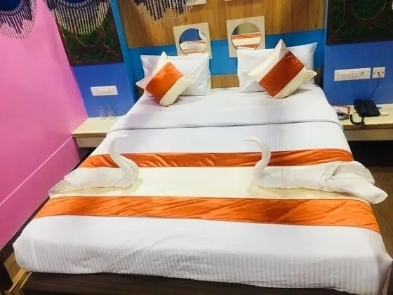 Basic Tek Büyük Yataklı Oda