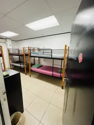 Ortak Ranzalı Oda, Sadece kadınlar için (Bed in 6-bed Female Only Dorm)
