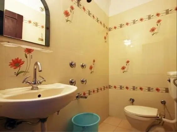 Luxury Tek Büyük Yataklı Oda