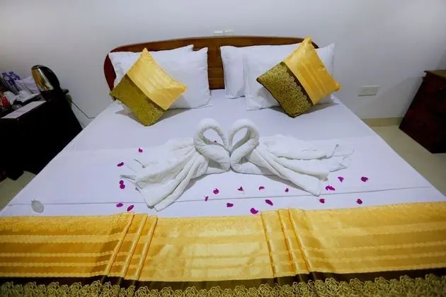 Deluxe Tek Büyük Yataklı Oda, Sigara İçilmez, Göl Manzaralı
