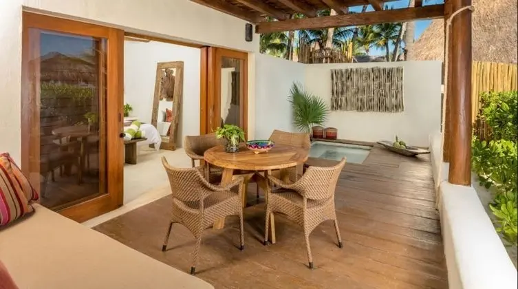 Mahekal Premium Bungalow