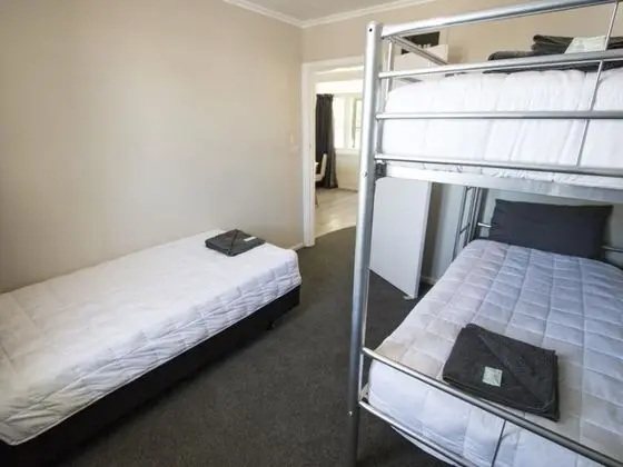 Apart Daire, 1 Yatak Odası (Ground Level Motel Unit)
