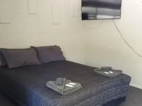 Apart Daire, 1 Yatak Odası (Ground Level Motel Unit)