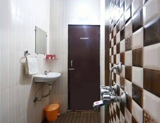 Royal Tek Büyük Yataklı Oda