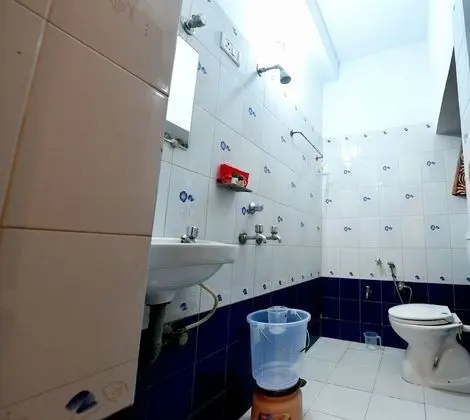 Royal Tek Büyük Yataklı Oda