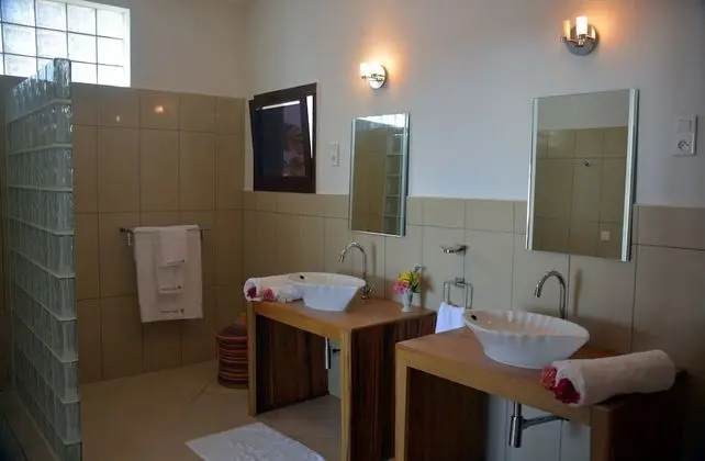 Comfort Tek Büyük Yataklı Oda, Deniz Manzaralı