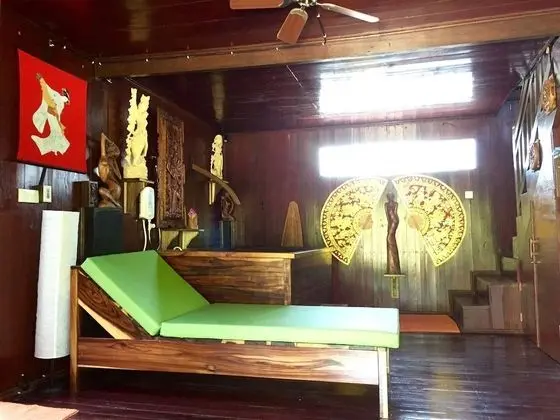 Deluxe Kır Evi (Mahogany)