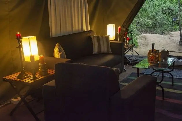Family glamping suite bordering wilpattu with guided bush walk