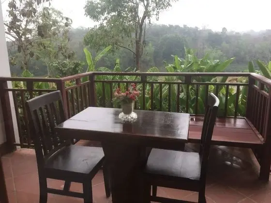 Deluxe Mountain Room, River View