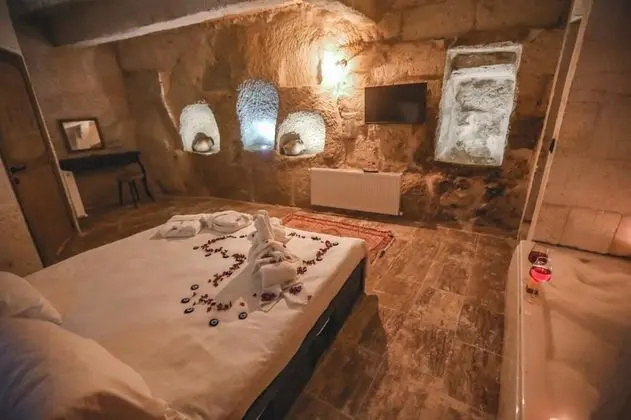 Jakuzili Deluxe Oda, Manzarasız, Hamamlı