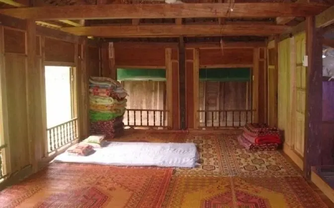 Ortak Ranzalı Oda, Karma Ranzalı Oda