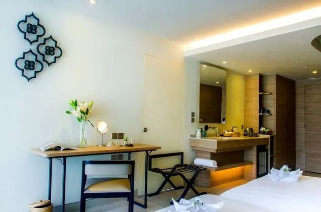 Grand Deluxe Jacuzzi - Spa Retreat
