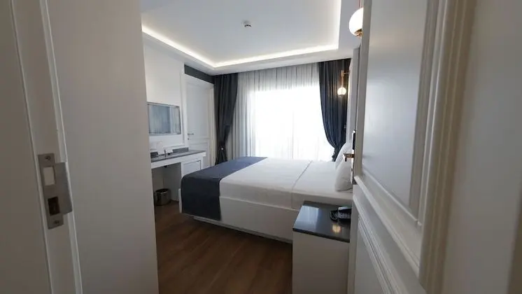 Standard Tek Büyük veya İki Ayrı Yataklı Oda